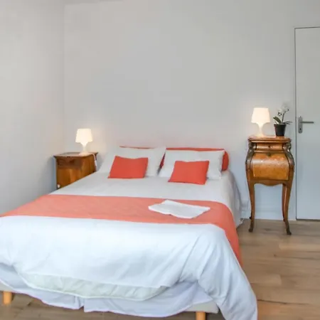 Nice In With Wifi&4 Bedrooms Hébergement de vacances *