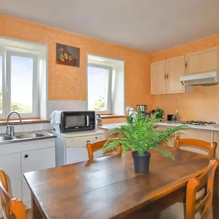 Nice In With Wifi&4 Bedrooms Hébergement de vacances *